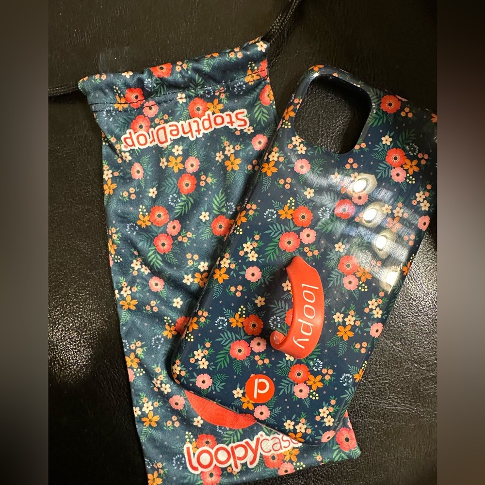 Loopy Blue Flower Case